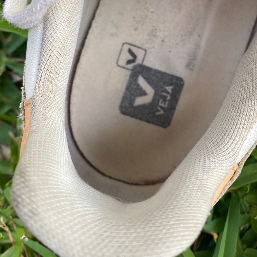 Veja V-10 Leather Sneakers White Yellow Peach Womens 9 EUR 40 Low Top Trainers - Picture 9 of 10